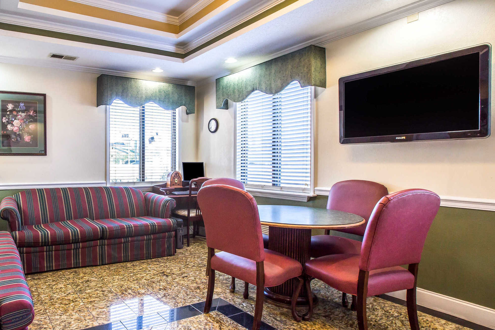 Relax Inn Milledgeville Interior photo