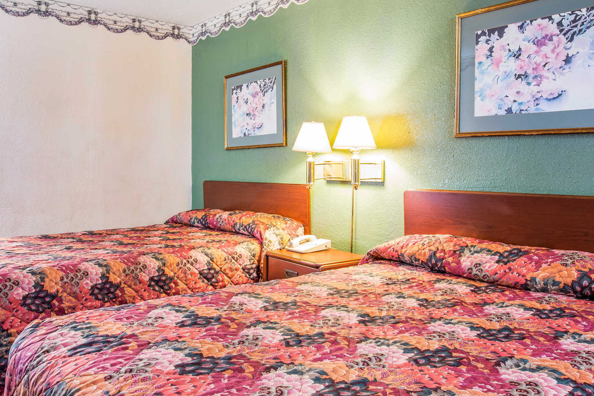 Relax Inn Milledgeville Room photo